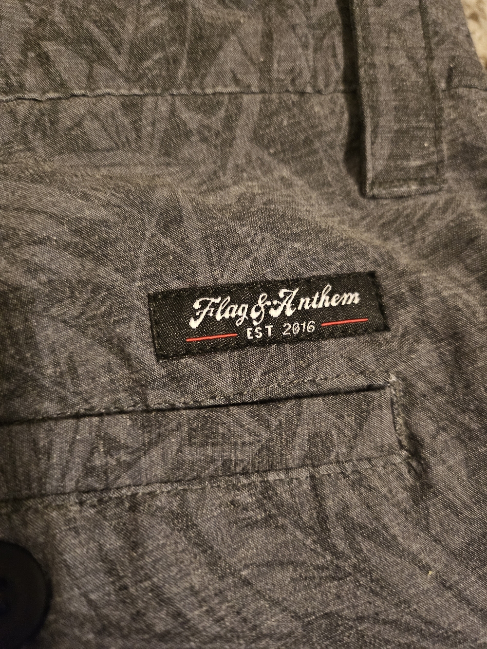 Men's Flat Front Gray Leaf-Print Shorts - Picture 3 of 4